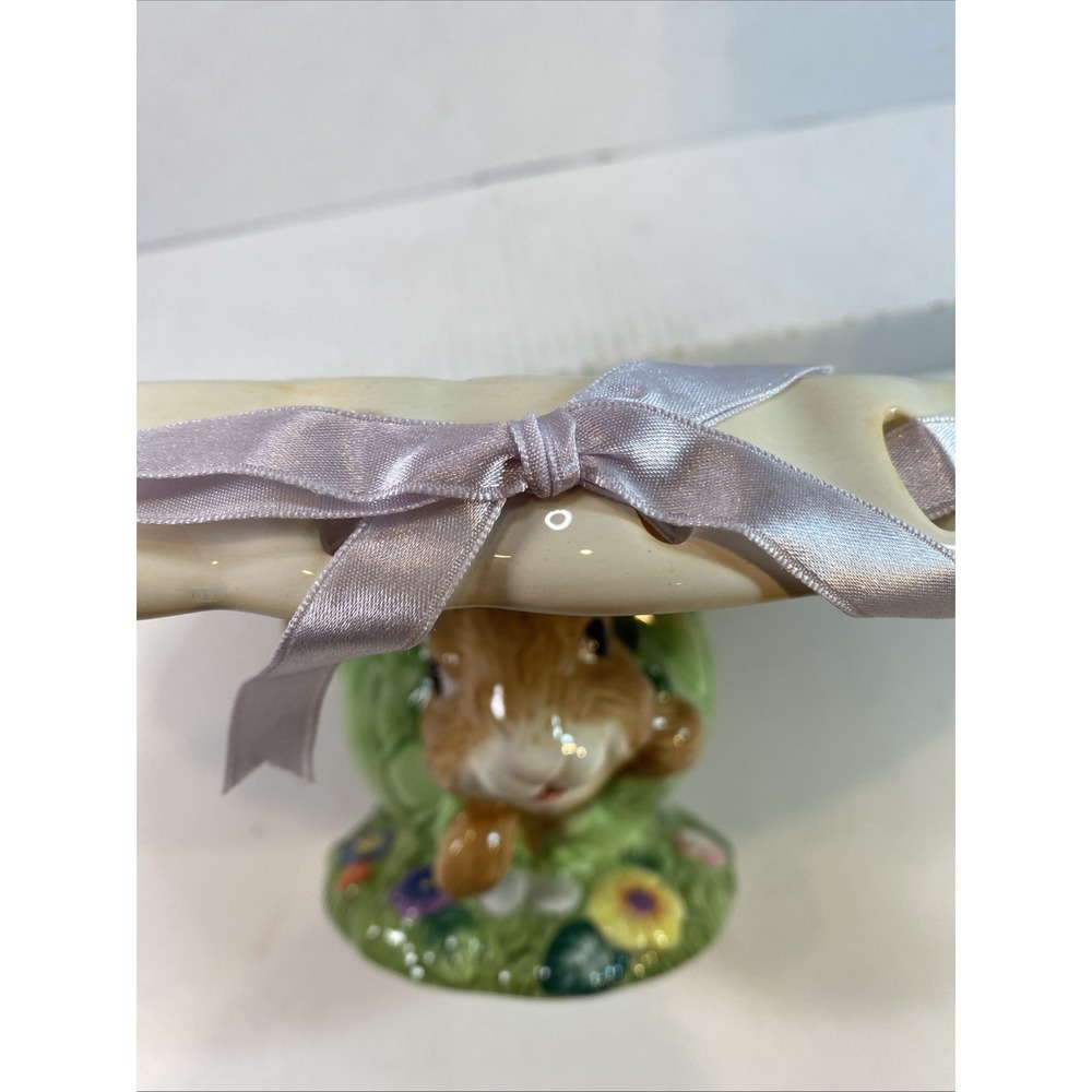 Cake Pie Plate Stand‎ With Little Rabbit In The Cabbage Patch Easter 13" New